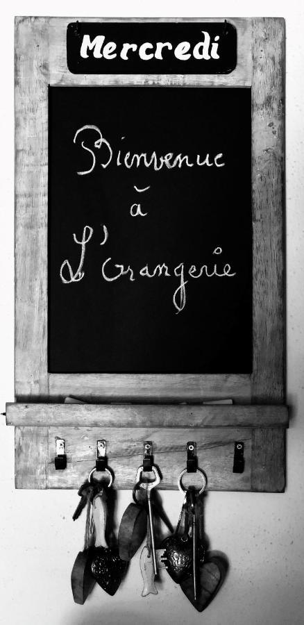L'Orangerie Chambres D'Hotes De Charme Valros Bagian luar foto